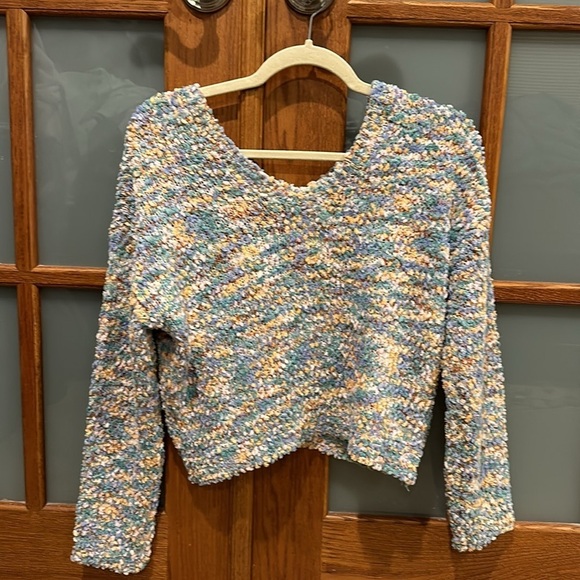 Jessica Simpson multicolored cropped chenille sweater in excellent condition!​​​ - Picture 3 of 5